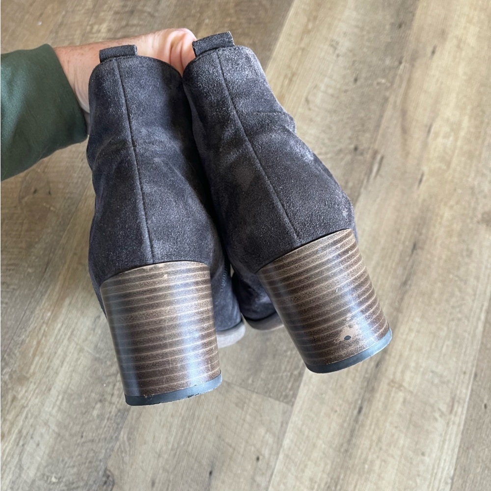 Gabor | Lace-Up Heeled Zip Boots - Picture 3 of 12